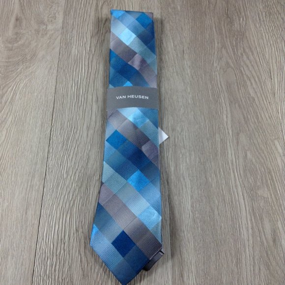 Van Heusen Aqua & Silver Plaid Diamond Pattern Tie - Picture 1 of 3